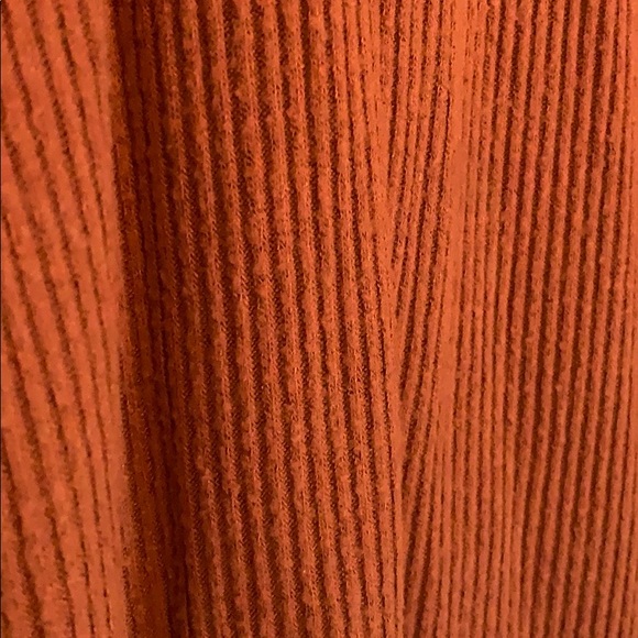 Urban Outfitters Sweater - Picture 4 of 4